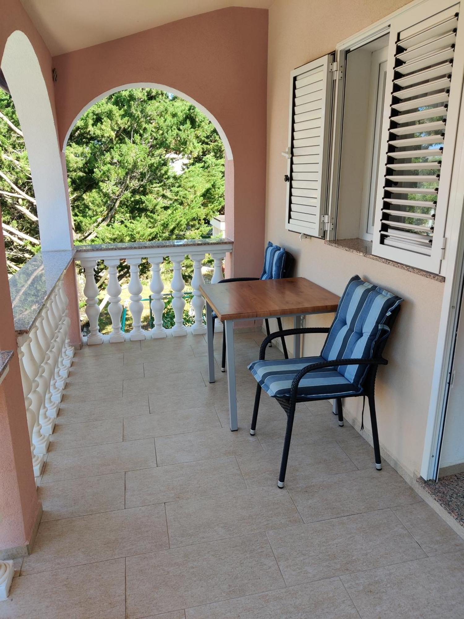 פריבלאקה Apartments Juric מראה חיצוני תמונה