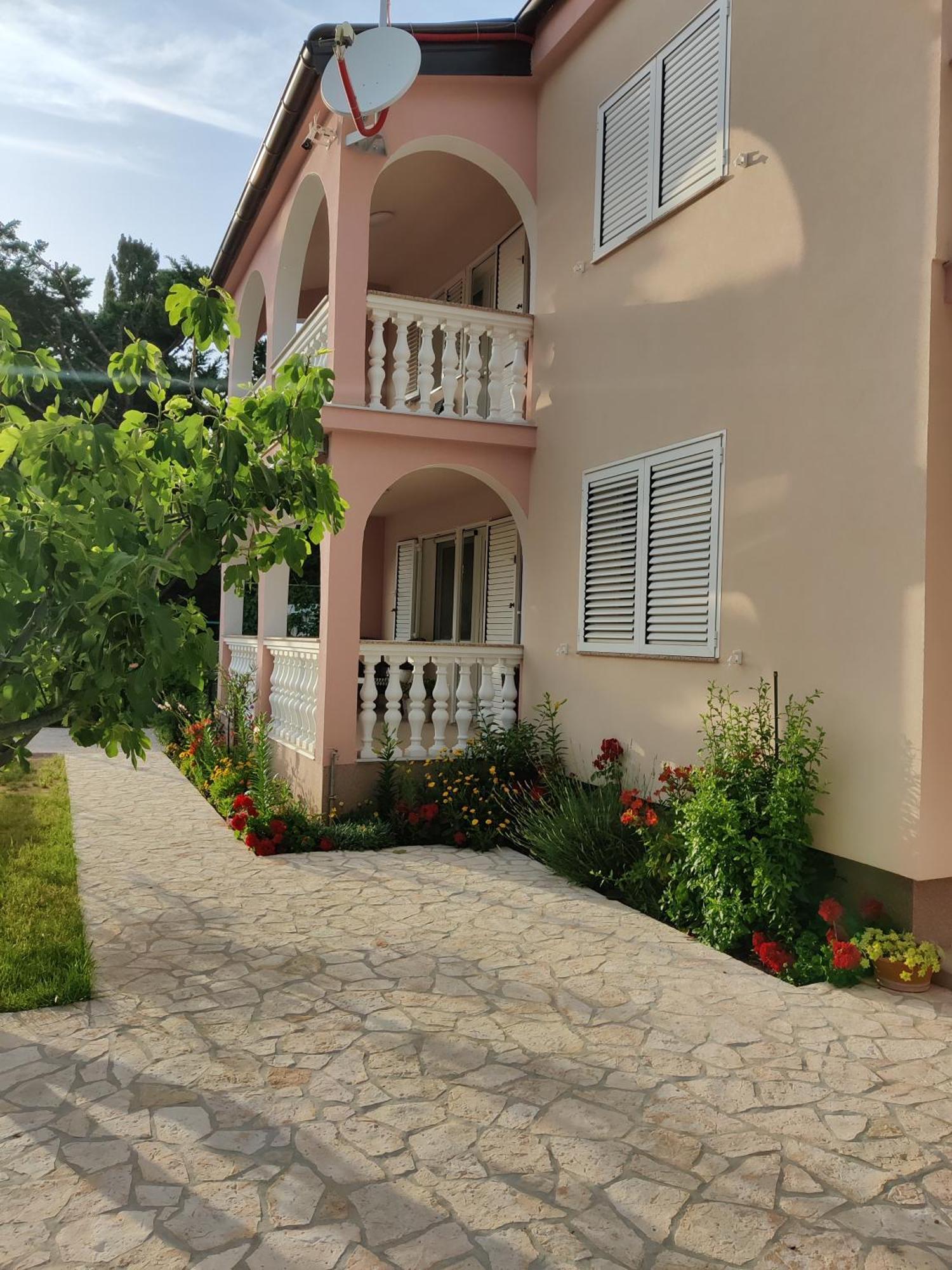פריבלאקה Apartments Juric מראה חיצוני תמונה